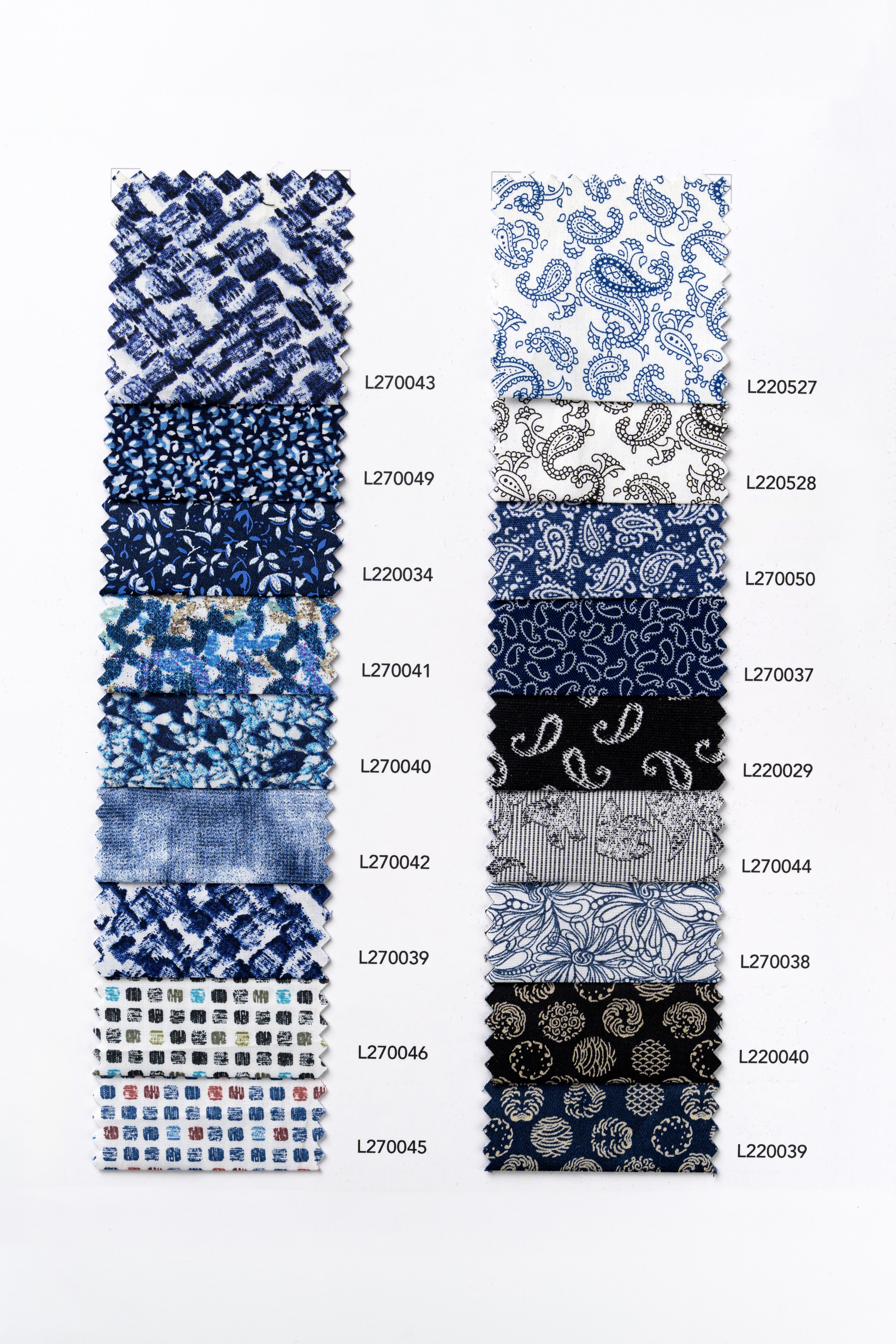 CPLA-003 — Cotton print L' Avana fabric swatch, code CPLA-003